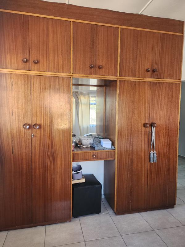 To Let 4 Bedroom Property for Rent in Dwarskersbos Western Cape
